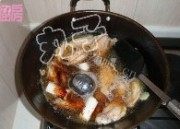 美味的啤酒烧鸡翅做法图解4)