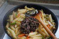 色香味俱全的黑椒牛肉意面做法图解11)