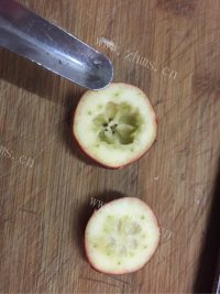 芳香四溢的冰糖葫芦做法图解2)