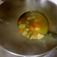 铁质丰富的咖喱牛肉饭做法图解10)