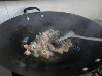味道不错的干煸豆角做法图解4)