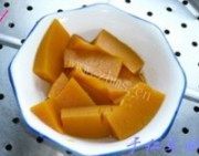美味的牛肉南瓜面做法图解1)