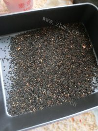 自制黑芝麻花生糖做法图解1)