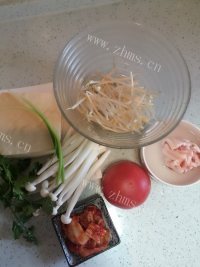 美味的泡菜锅做法图解1)