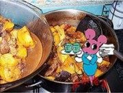 美味的牛腩烧土豆