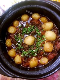 家常菜炖牛腩