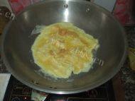 「健康美食」西红柿炒鸡蛋做法图解5)