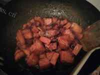 红烧肉土豆做法图解7)