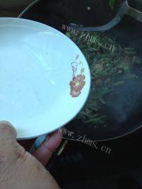 #爱美食#腊肉炒豆角做法图解9)
