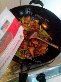 家常菜青椒五花肉
