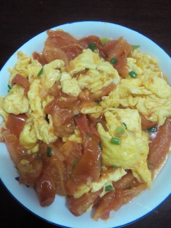 色香味俱全的西红柿炒鸡蛋