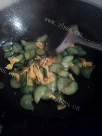美味的黄瓜鸡蛋炒面做法图解8)