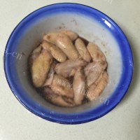 色香味俱全的蜜汁烤鸡翅做法图解3)
