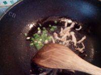 下酒菜蒜薹炒肉做法图解7)