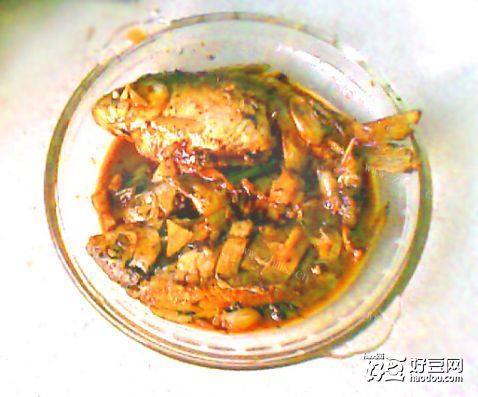 香煎鲫鱼