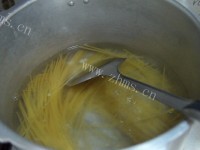 美味的芝士肉酱意粉做法图解13)