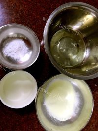 自制蛋白饼干做法图解1)