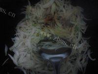 自己做的洋葱炒鸡蛋做法图解5)