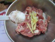 小酥肉做法图解4)
