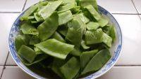 家常菜清炒荷兰豆做法图解1)