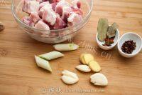 家常炖肉做法图解1)