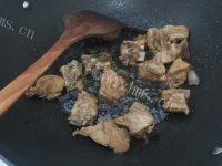 香喷喷的焖排骨饭做法图解3)