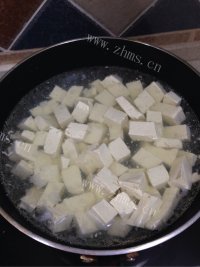 好吃的滑子蘑豆腐做法图解1)