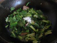 家常菜油菜炒肉做法图解7)
