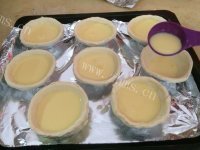 美味营养的葡式蛋挞做法图解5)