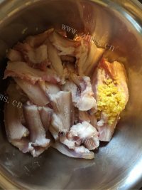 香喷喷的粉蒸肉做法图解1)