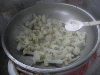 很有食欲的炝菜花