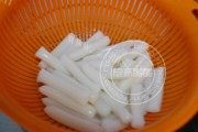 梭子蟹炒年糕做法图解3)