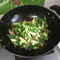 好吃的葱爆羊肉做法图解11)