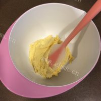 美味小熊抱杏仁饼干做法图解5)