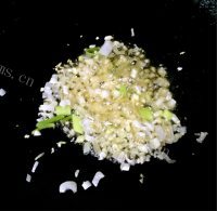 美味翠秀金虾做法图解7)