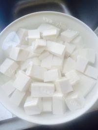 诱人的红烧豆腐做法图解1)