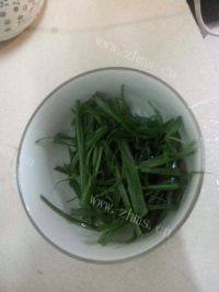 味道不错的清蒸鲳鱼做法图解5)