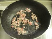 家常菜肉丁炒酸豇豆做法图解4)