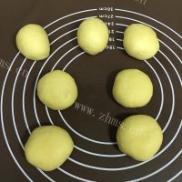 自制香肠面包做法图解7)