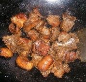 美味的香辣鸭块做法图解9)