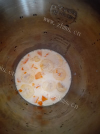 芒果香蕉奶昔做法图解2)