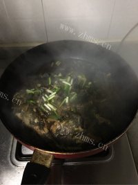 色泽诱人的红烧塘鳢鱼做法图解11)
