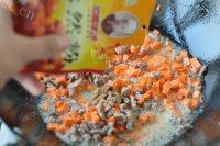 好吃的牛肉炒米饭做法图解7)