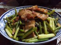 #爱美食#蒜薹炒肉