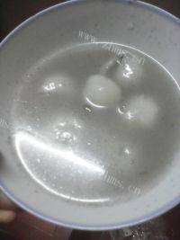 自制黑芝麻小汤圆做法图解5)