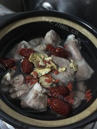 营养当归羊肉汤做法图解3)