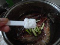美味的盐水大虾做法图解5)