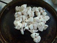 自制花生牛轧糖做法图解5)