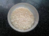 美味早餐水果冰粥做法图解1)