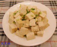 家常菜小葱拌豆腐